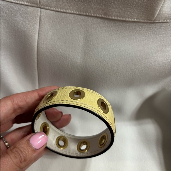 Coach Vintage Leather Cuff Bangle Bracelet With Gold Grommets - Picture 1 of 7